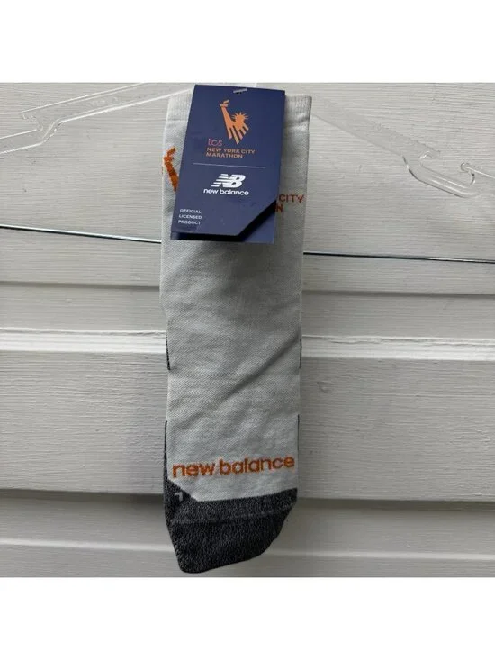 New Balance 2024 NYC Marathon Crew Socks White Gray NWT Unisex Small