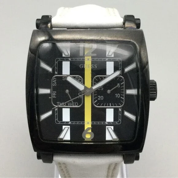 Guess Mens Watch 40mm Black Striped Square Dial Day Date 111542G1 New Battery