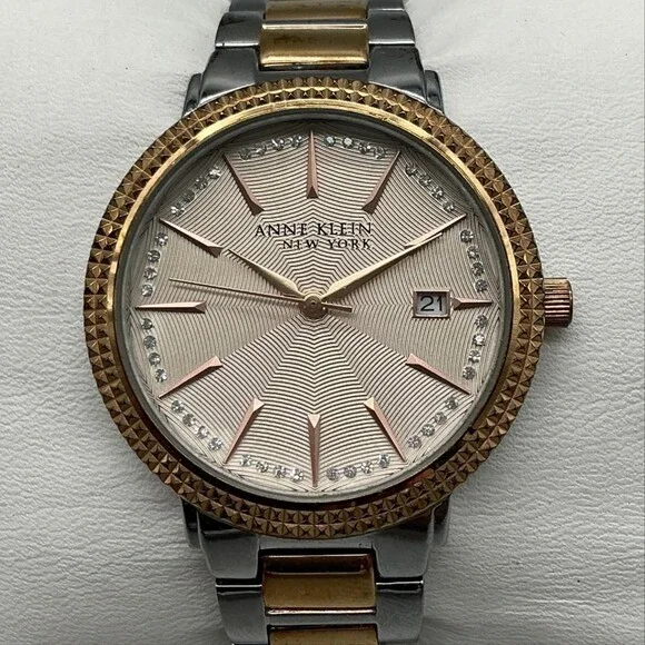 Anne Klein Womens Watch 36mm Gold Silver Two Tone Date 12/2315 New Battery 7.75