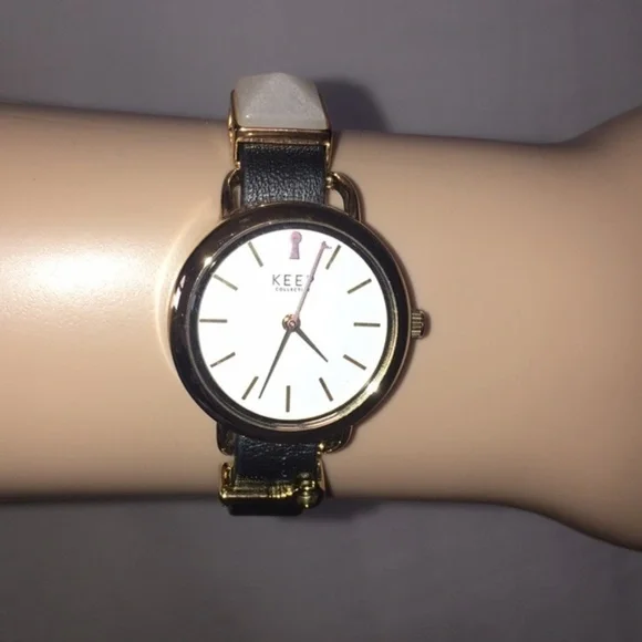 Keep Collective Beautiful Watch With 2 Charms