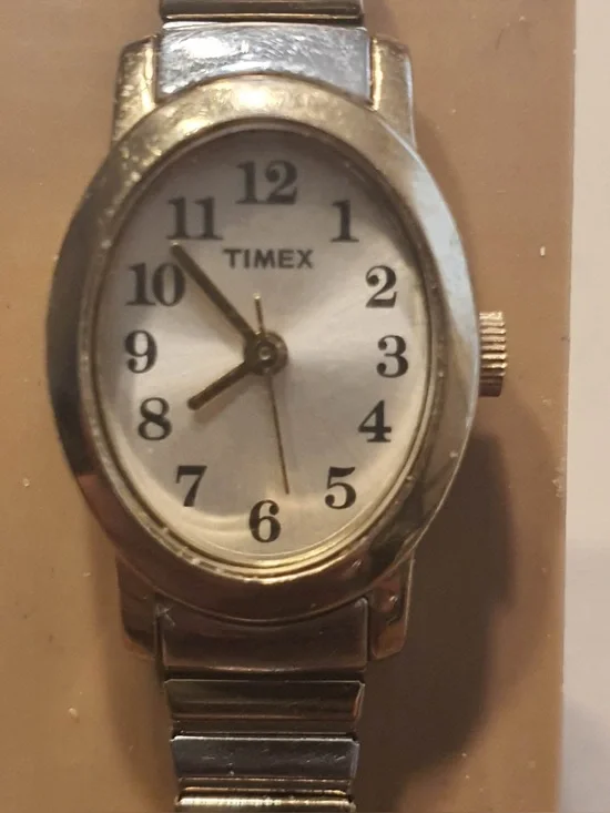 🦋10/$20🦋 Timex Cavatina Silver/Goldtone Stainless Steel Women's Watch