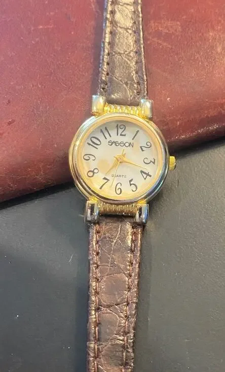 VTG women's 25mm Gold Tone Sassoon Watch, MOIP Face, Leather Band