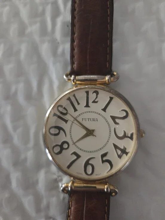 GLORIA VANDERBILT  Women's  Futura Quartz Watch BEVEL Crystal Leather Strap Runs