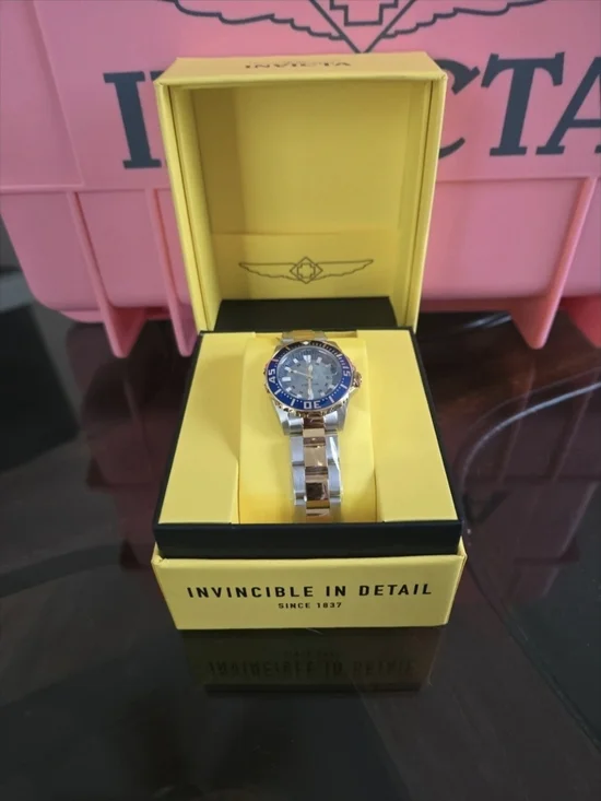 2961 Invicta Swiss Ronda 585 Caliber Pro Diver Watch with Blue Dial Womens 30mm