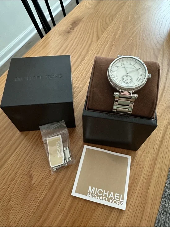 Michael Kors Men’s Silver Stainless Steel Watch with White Dial