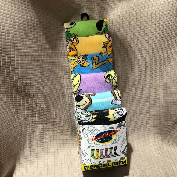 Bioworld set of men SIX Hanna-Barbera  socks