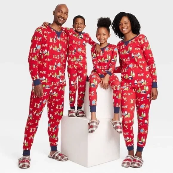Wondershop Holiday Gnomes Print Matching Family Pajama Set Size L NWT