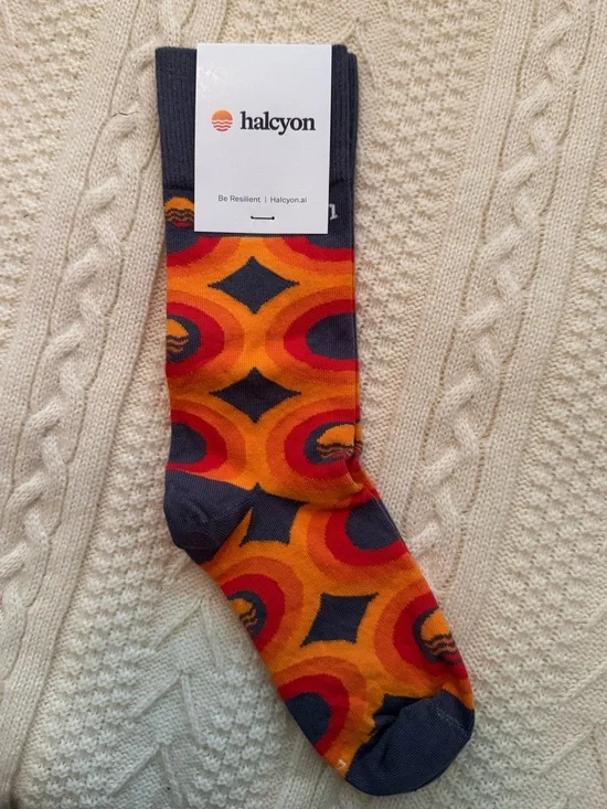 Halcyon Men's Bold Orange & Red Retro Pattern Crew‎ Socks