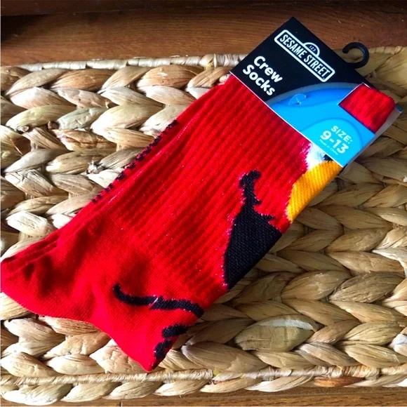 Sesame Street Elmo crew socks! New with tags! Size:  9-13