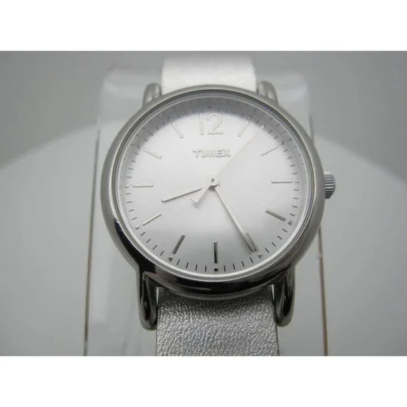 Women's Timex 30m Water Resistant Analog Dial Casual Watch (B268) T2P344