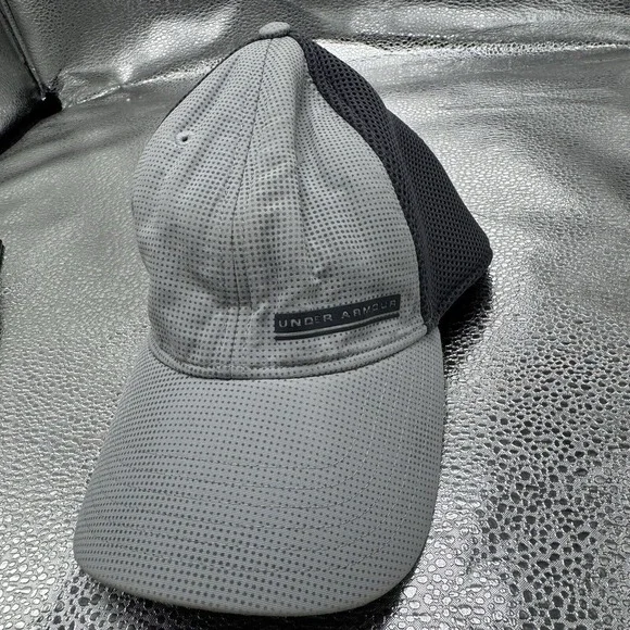 Under Armour Train‎ Spacer Mesh Cap Gray Athletic Hat Men's Size L/XL Polyester