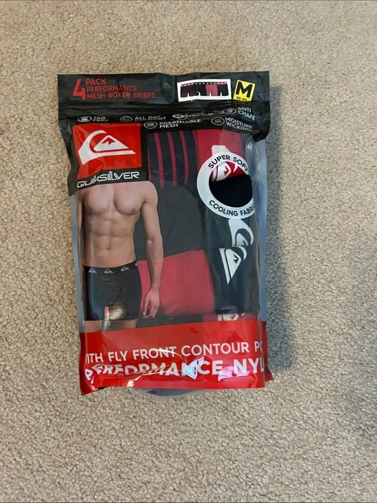 NWT quicksilver four pack performance mesh boxer briefs
