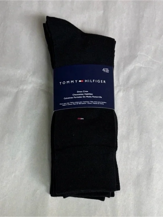 New Tommy Hilfiger Socks Men’s 4 Pair Black Dress Crew Socks Casual Preppy