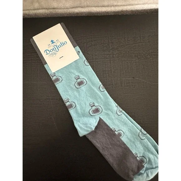 DON JULIO TEQUILA VEY COMFORTABLE DRESS SOCKS - BRAND NEW!