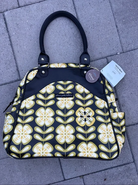 Petunia pickle bottom NEW sashay satchel READ