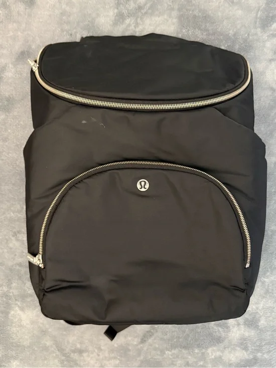 Lululemon New Parent Backpack 17L