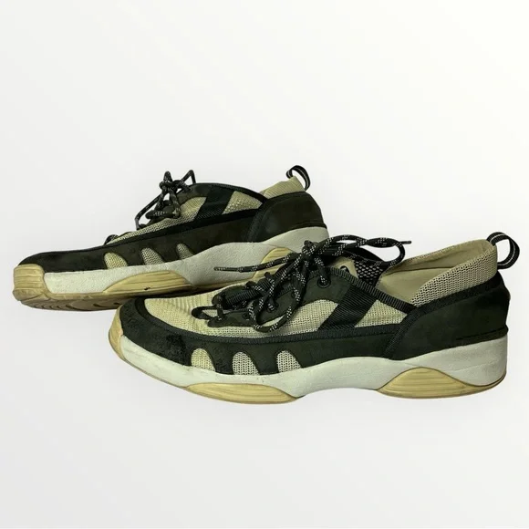 Rockport Mens 11M XCS‎ Low Hiking Sneaker Shoe Vibram Sole