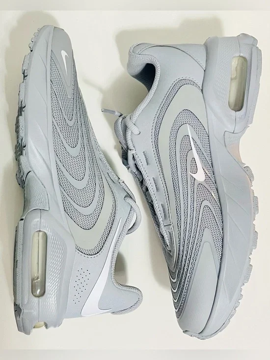 Nike Light Gray/White Air Max Running Shoes