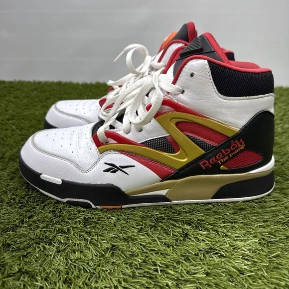 Reebok Pump Omni Zone II United By Basketball  Size 10 Men's The Pump Shoes Gold