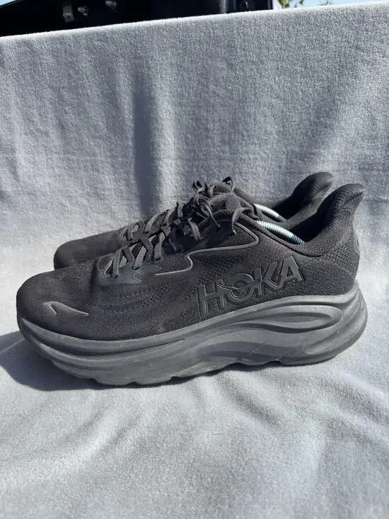 Hoka One One Clifton 10 Shoes Mens Size 13 Black Running 1162030 BBLC Sneakers