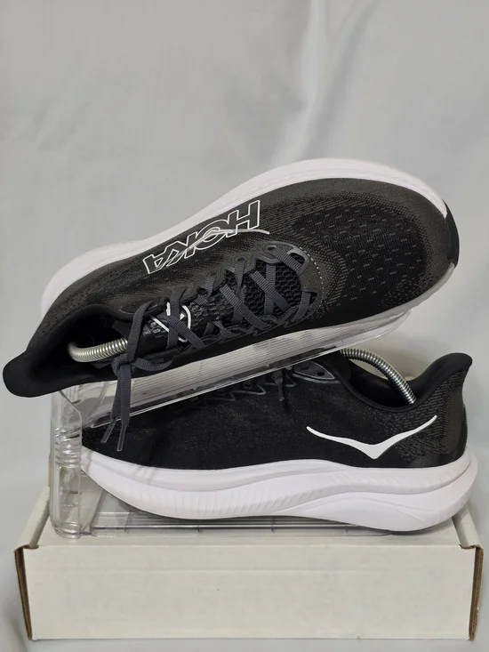 HOKA Mach 6 Wide 'Black White' US Men Size 10.5D (NWOT)