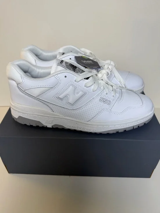 NIB New Balance 550 Men’s Size 11.5 White BB550PB1 Basketball Sneaker Shoes NWT