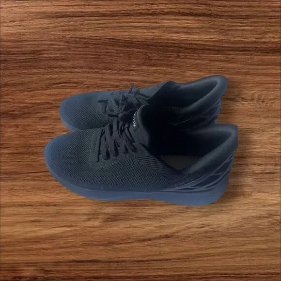 Kizik Unisex Black Athletic Hands-Free Labs Running Shoes Size M's 9.5/W's 11