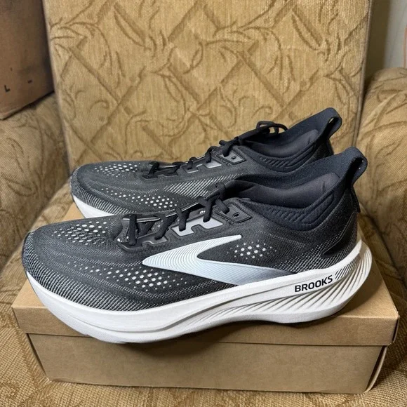 Brooks Glycerin GTS 23 Black Grey White 1105031D090 Mens Size 11 D Running Shoes