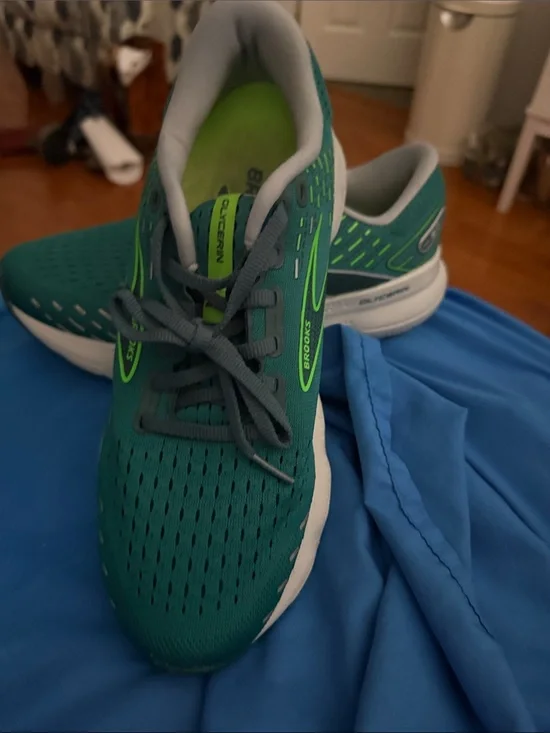 Brooks Teal Running Shoes with Neon Green Accents
