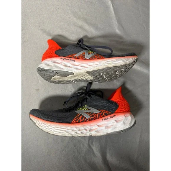 New Balance Fresh Foam 1080v11 Mens Size 9 Running Athletic Shoes Black Orange