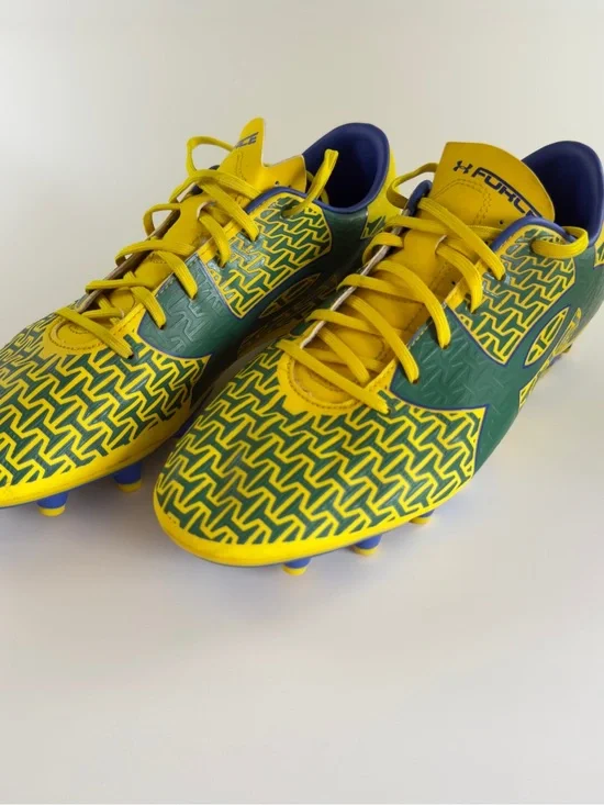 Under Armour Blue and Yellow Athletic Shoe