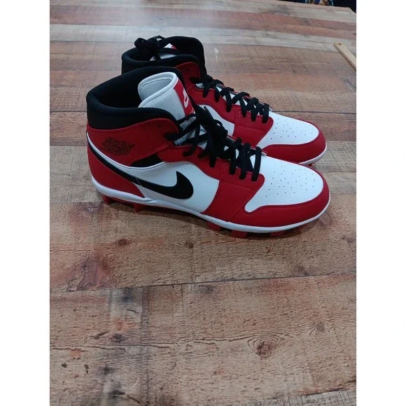 Air Jordan 1 Retro MCS Men's‎ Baseball Cleats Size 14. NEW AV5354-611
