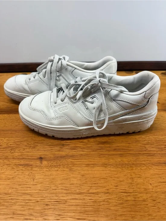 New Balance 550 White Lace-Up Sneakers