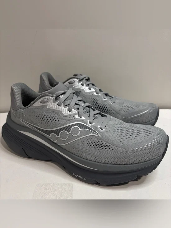 Saucony Guide 19 Fossil Carbon Mens Sz 9.5 Gray Athletic Running Shoes Sneakers