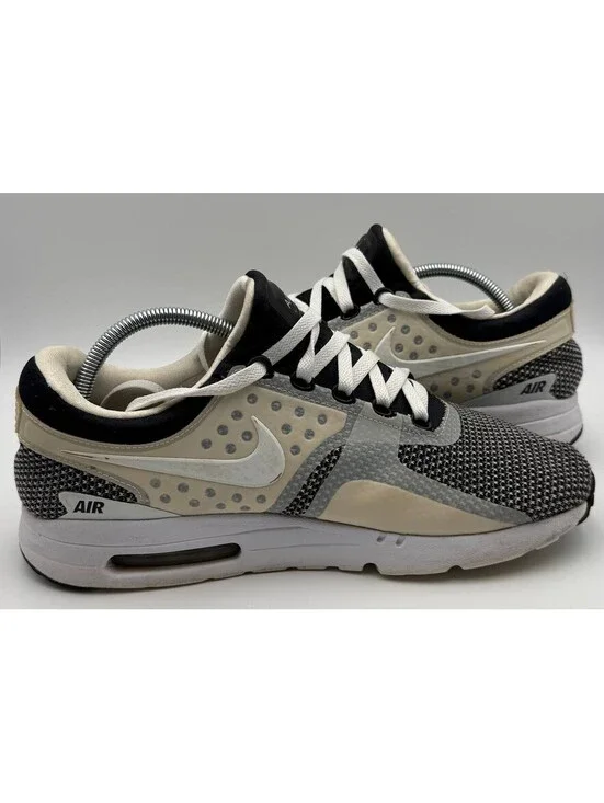 Nike Air Max Sneakers Men US 10.5 Black White Gray Running Shoes 876070-005
