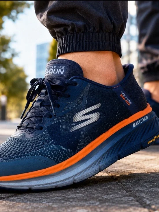 Skechers Slip-ins Max Cushioning Premier 2.0 Goodyear Men’s 9.5 Running Shoes