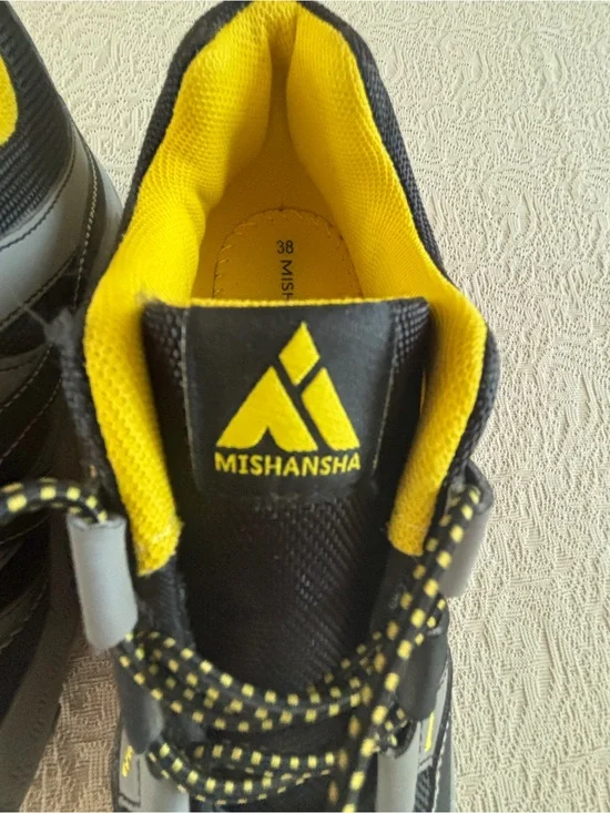 Mishansha Black and Yellow Athletic Slip-On Mens Sneakers