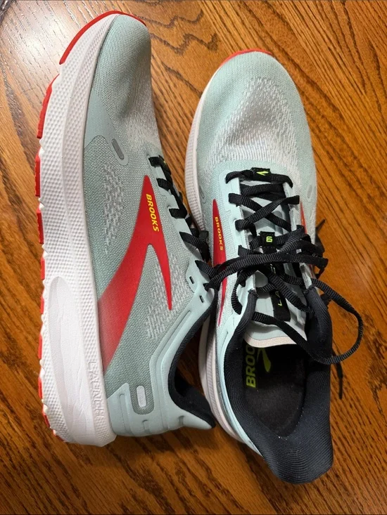 Brooks Men’s Mint Green and Red Athletics Running Shoes