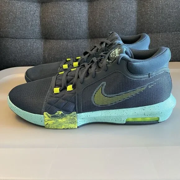 New Mens Size 18 - Nike LeBron Witness 8 Armory Navy Green Frost Free Shipping