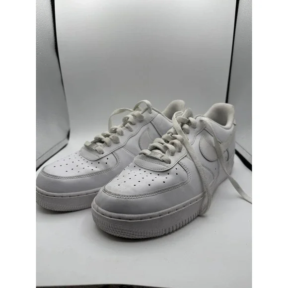 Nike Air Force 1 low top Sneakers mens 11.5 triple white shoes CW2288-111 - USED