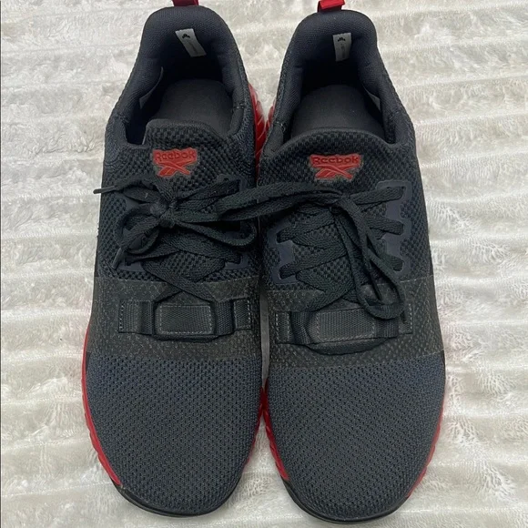 Reebok Men's Black and Red Athletic Sneakers