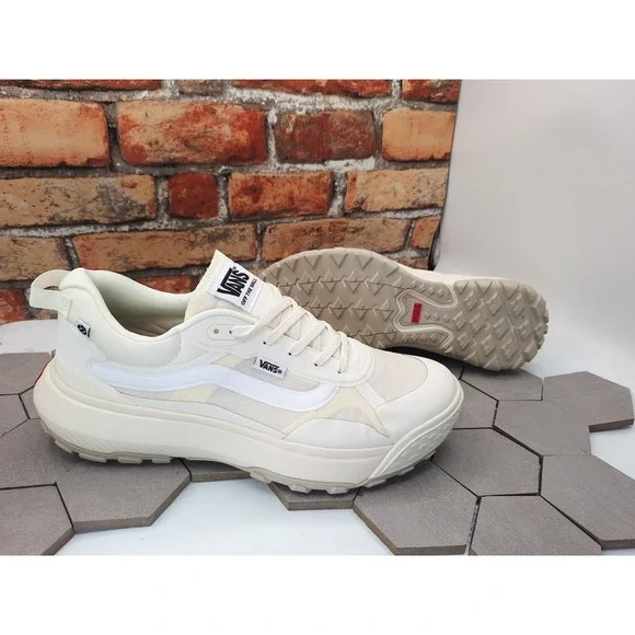 Vans Crosspath Marshmallow Cream Chunky Trail Hiking Walking Men Sz 9.5 Sneaker