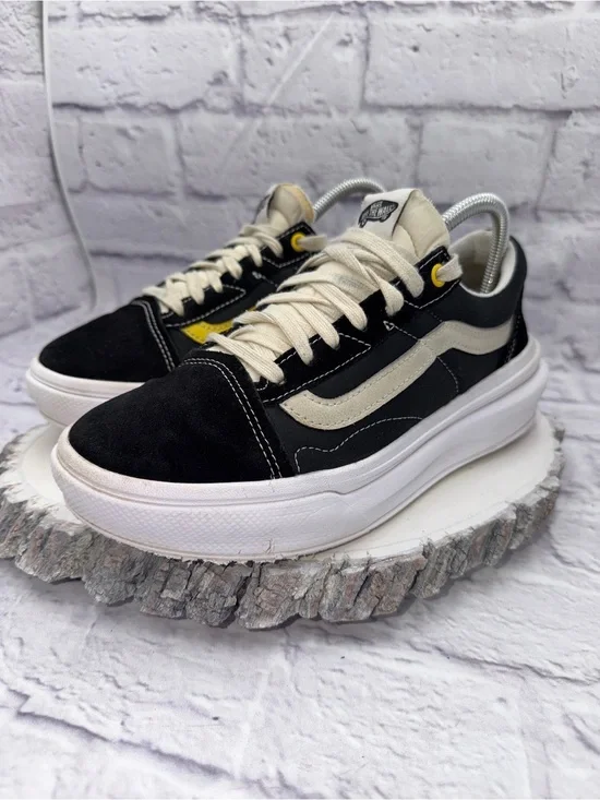 VANS Old Skool Overt CC Skater Shoes Sneakers Black Mens Size 7 Wmns Size 8.5