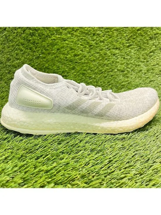 Adidas PureBoost Mens Size 7 Gray White Athletic Running Walking Shoes Sneakers