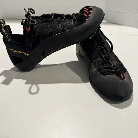 La Sportiva Tarantulace Rock Climbing Shoes Mens Size 9.5 EUR 42.5 Black Red