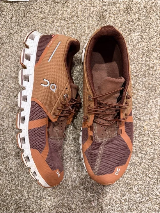 On Running Men’s Brown and Rust Cloudstratus Athletic Shoes