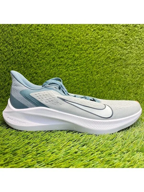 Nike Zoom Winflo 7 Mens Size 9.5 Gray Athletic Running Walking Shoes Sneakers