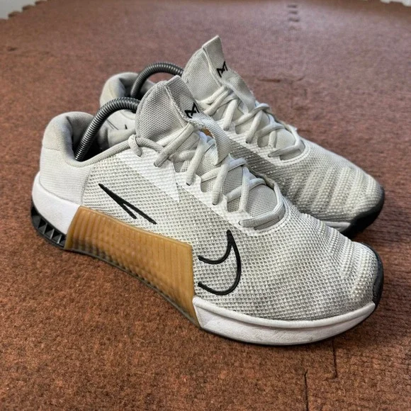 C+ shoes gym Nike Metcon 9 White Gum Mens Training Shoes FQ7148-900 Size 9.5