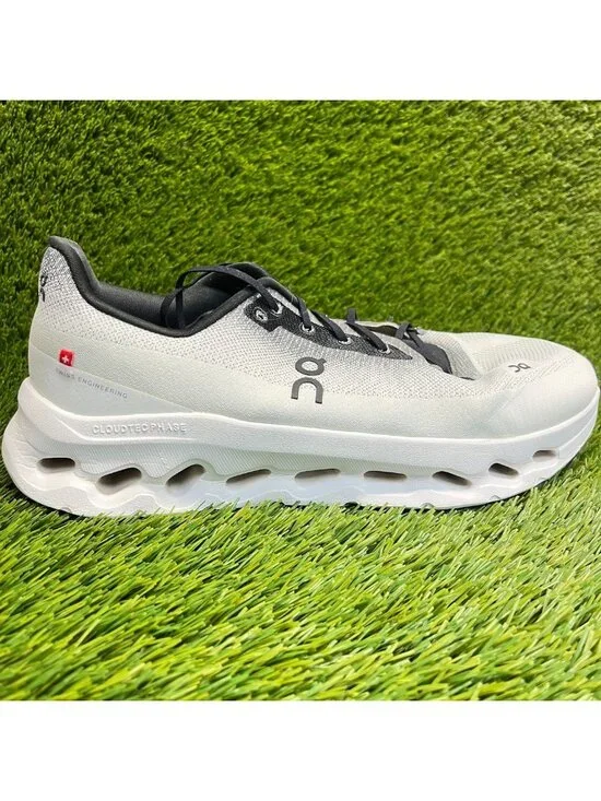 On Cloudtilt Mens Size 11 Ivory Black Athletic Running Walking Shoes Sneakers