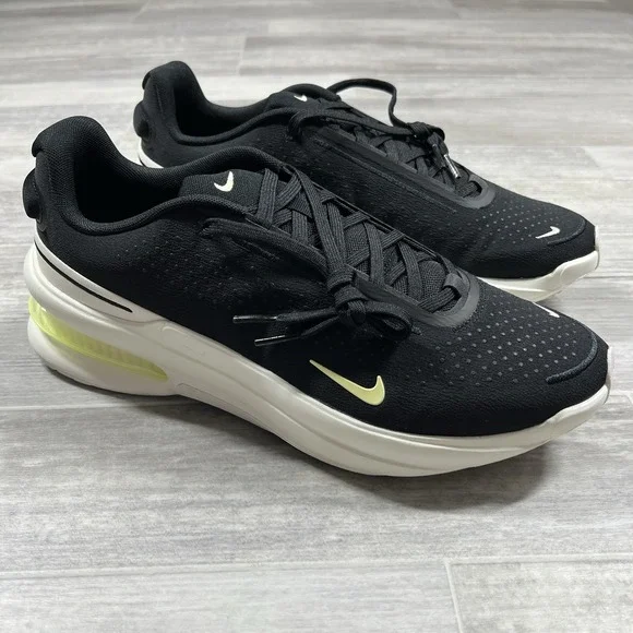 Nike Air Zoom Upturn SC‎ Men's 11.5 Basketball Shoes Black/White IB2746 001 NEW